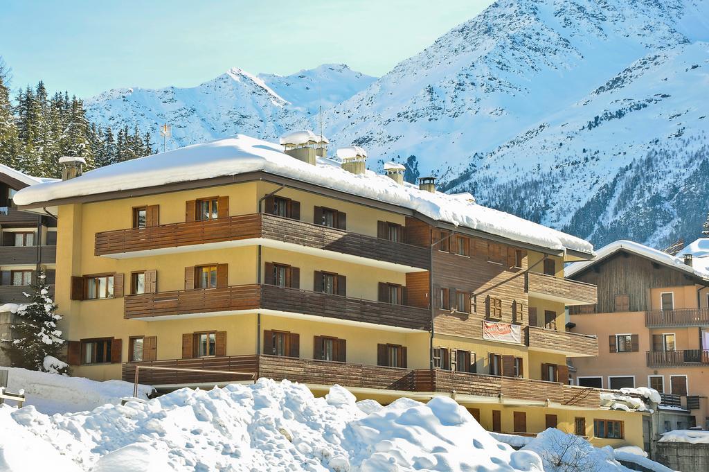 Residence Raffaella ซานตา กาเตรีนา วัลฟูร์วา ภายนอก รูปภาพ